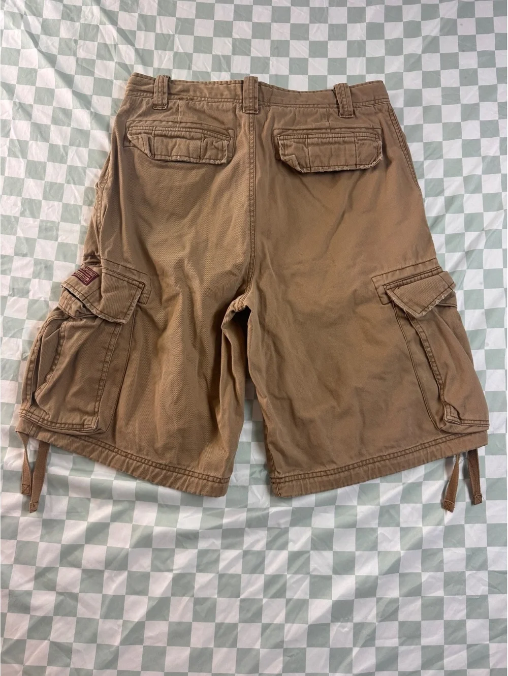 Y2K Aeropostale Classic American Khaki Cargo Shorts Size 33